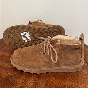 Bearpaw Skye Chestnut Suede Sheepskin Lace-up Chukka Bootie size 8 Warm Comfy